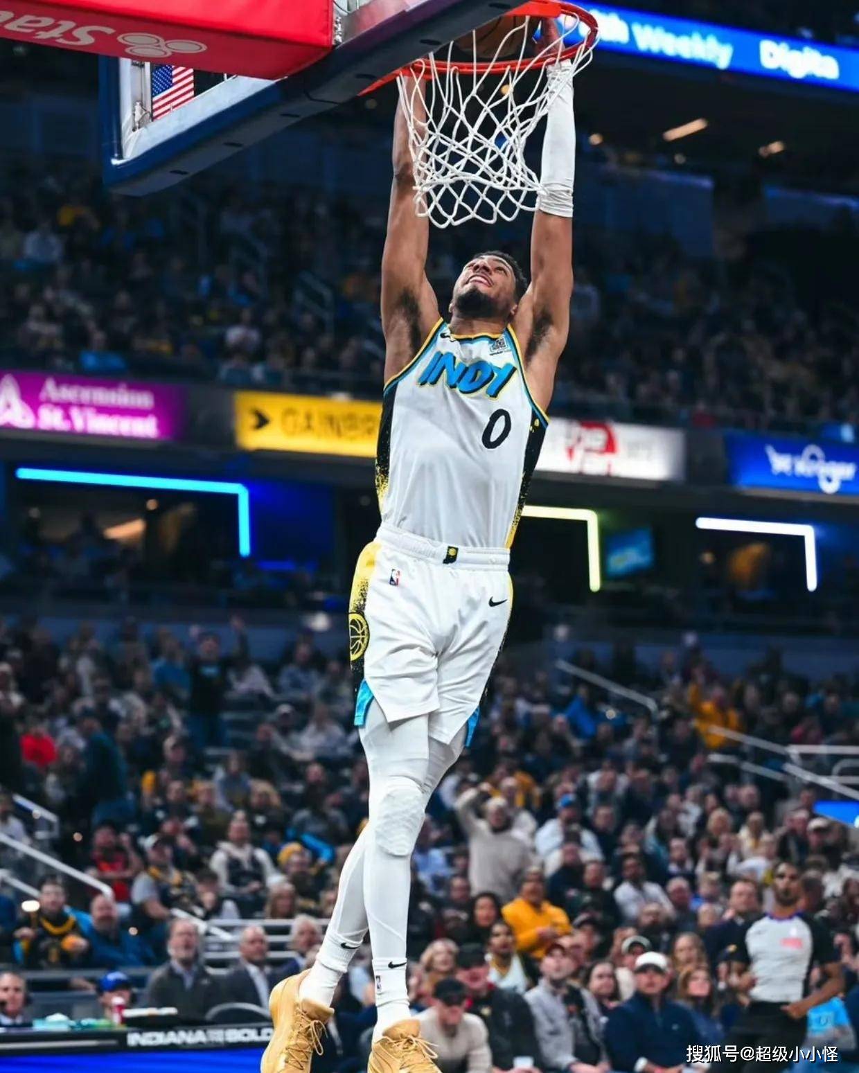 关于米切尔陷入低谷，全明星入选连败，步行者球队命运悬念！的信息